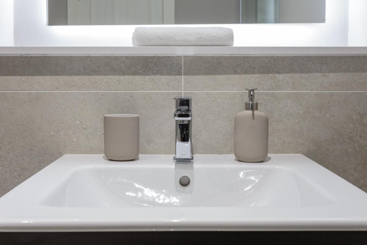 Dragon Suites - Edinburgh City Centre 1 Bed Apartment Ngoại thất bức ảnh