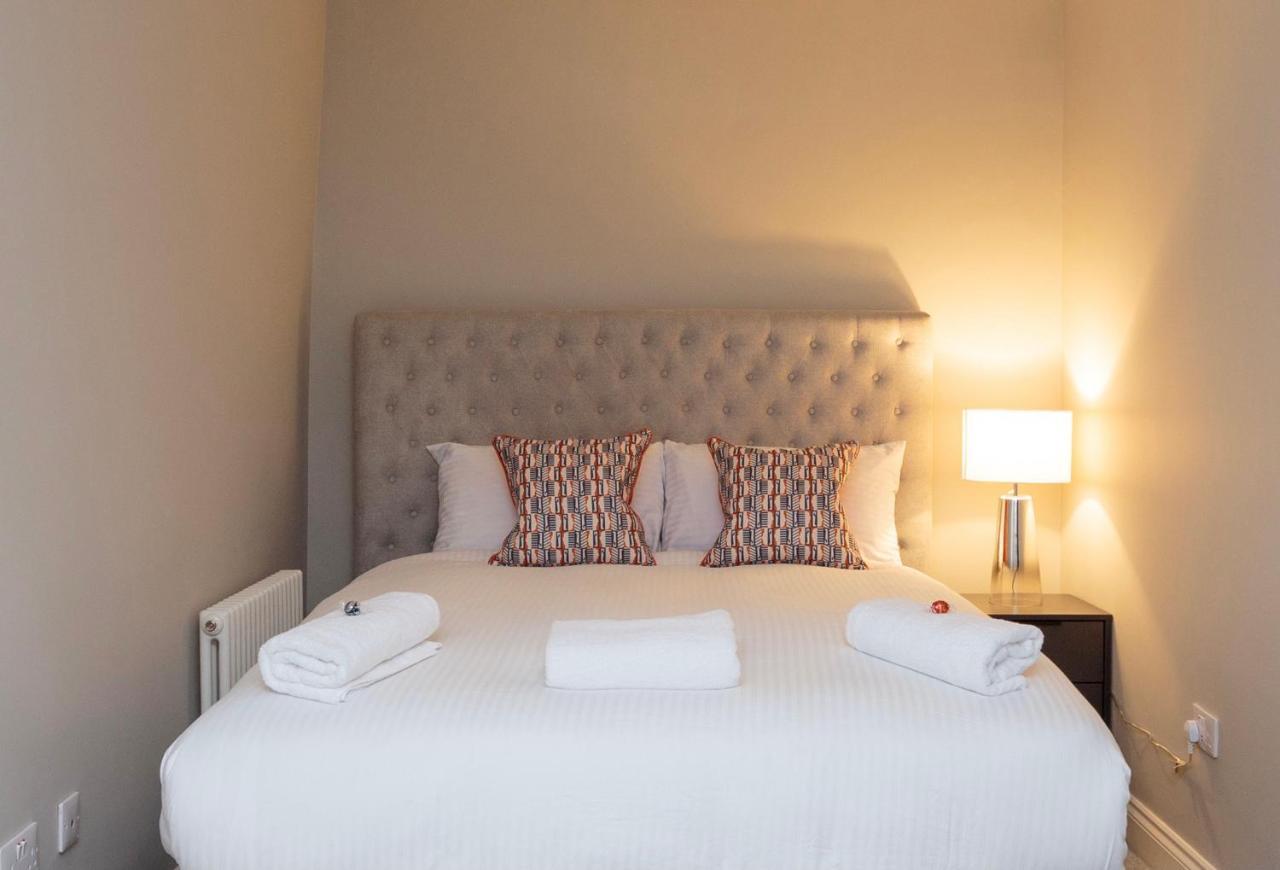 Dragon Suites - Edinburgh City Centre 1 Bed Apartment Ngoại thất bức ảnh