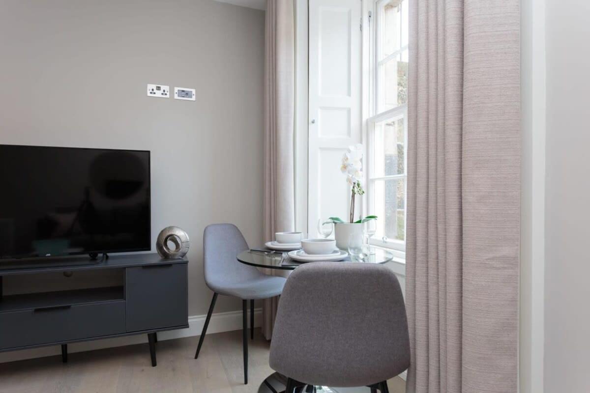 Dragon Suites - Edinburgh City Centre 1 Bed Apartment Ngoại thất bức ảnh